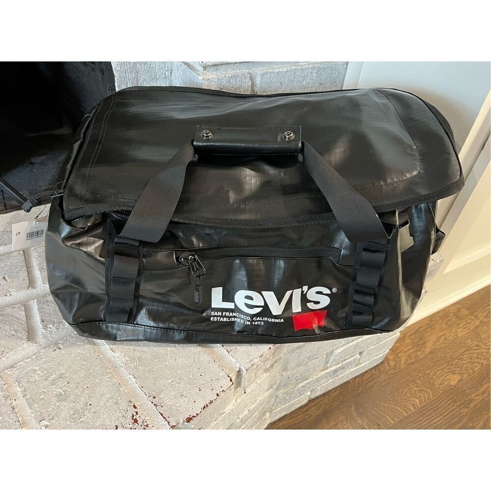 NWT Levi's Weekender Large Duffle Bag